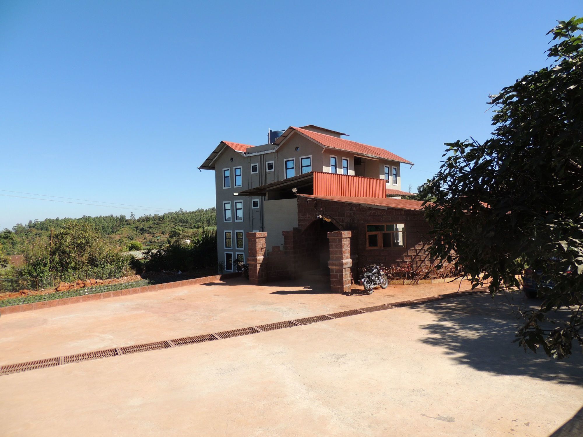 Oyo 11898 Hotel Vhyomaan Mahābaleshwar Exterior foto